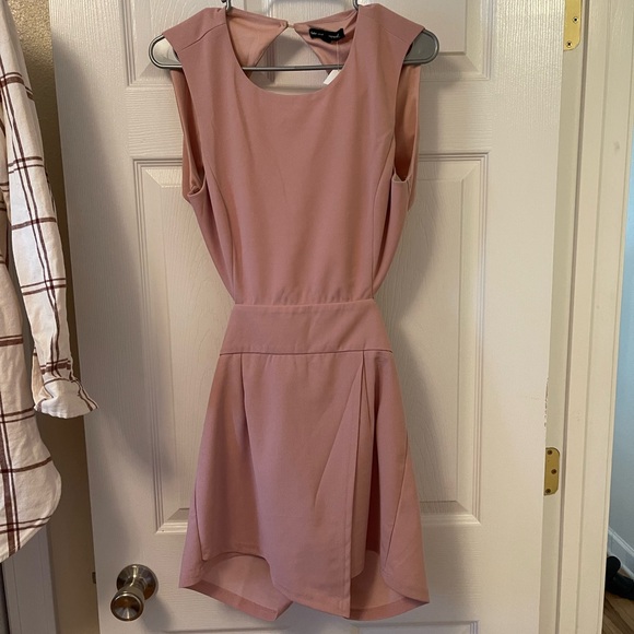 Backless skort romper - Picture 1 of 2